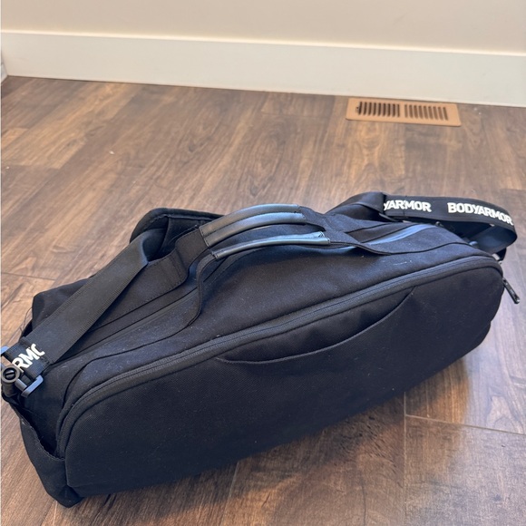 Large body armor gym bag - Picture 2 of 3